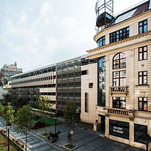 Apartmani u blizini Maršala Birjuzova