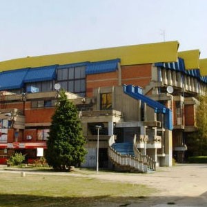 Stan na dan u blizini Hale Pionir - pregled ponude