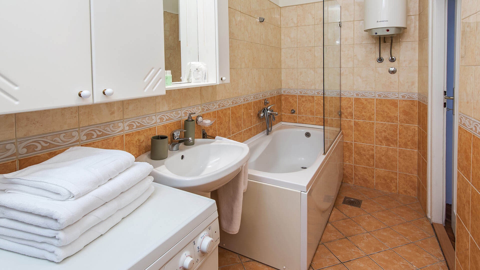 Apartman A28 Kupatilo