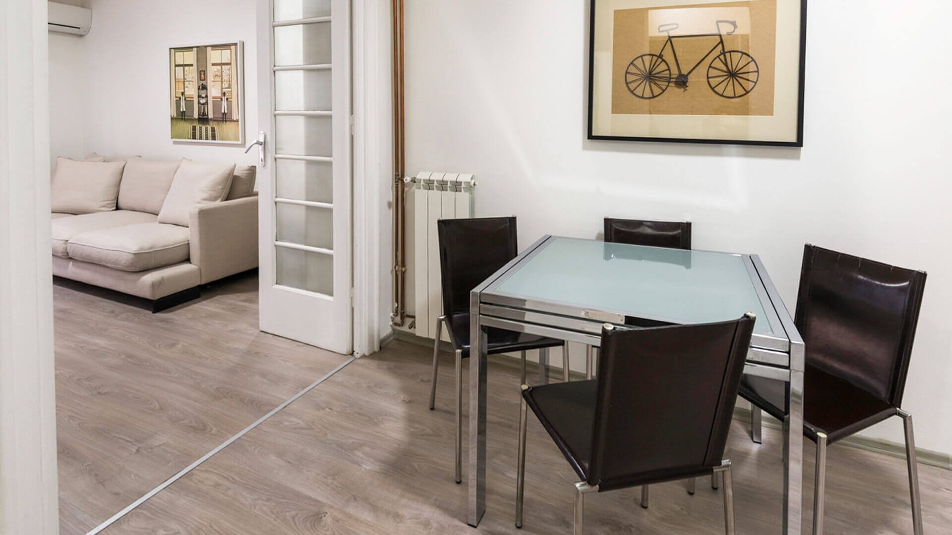 Apartman A26 Trpezarija