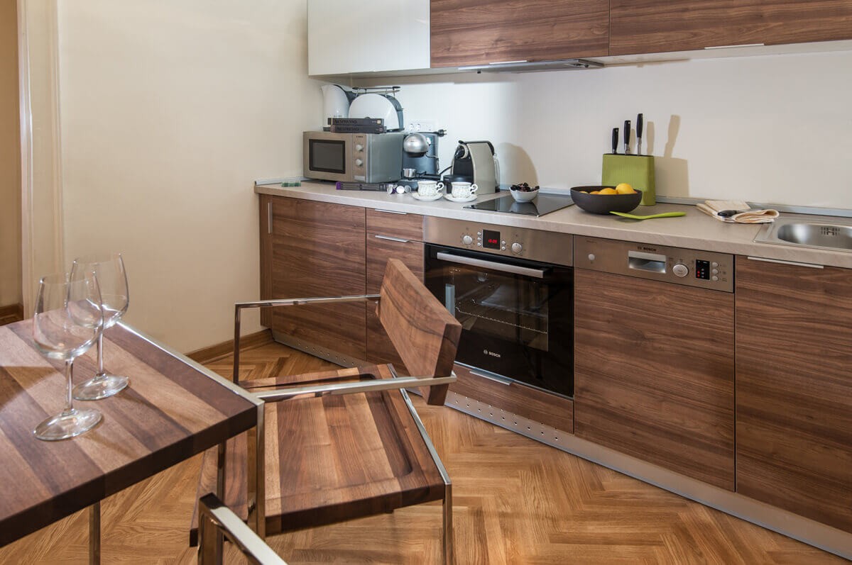 Apartman A33 Trpezarija kuhinja