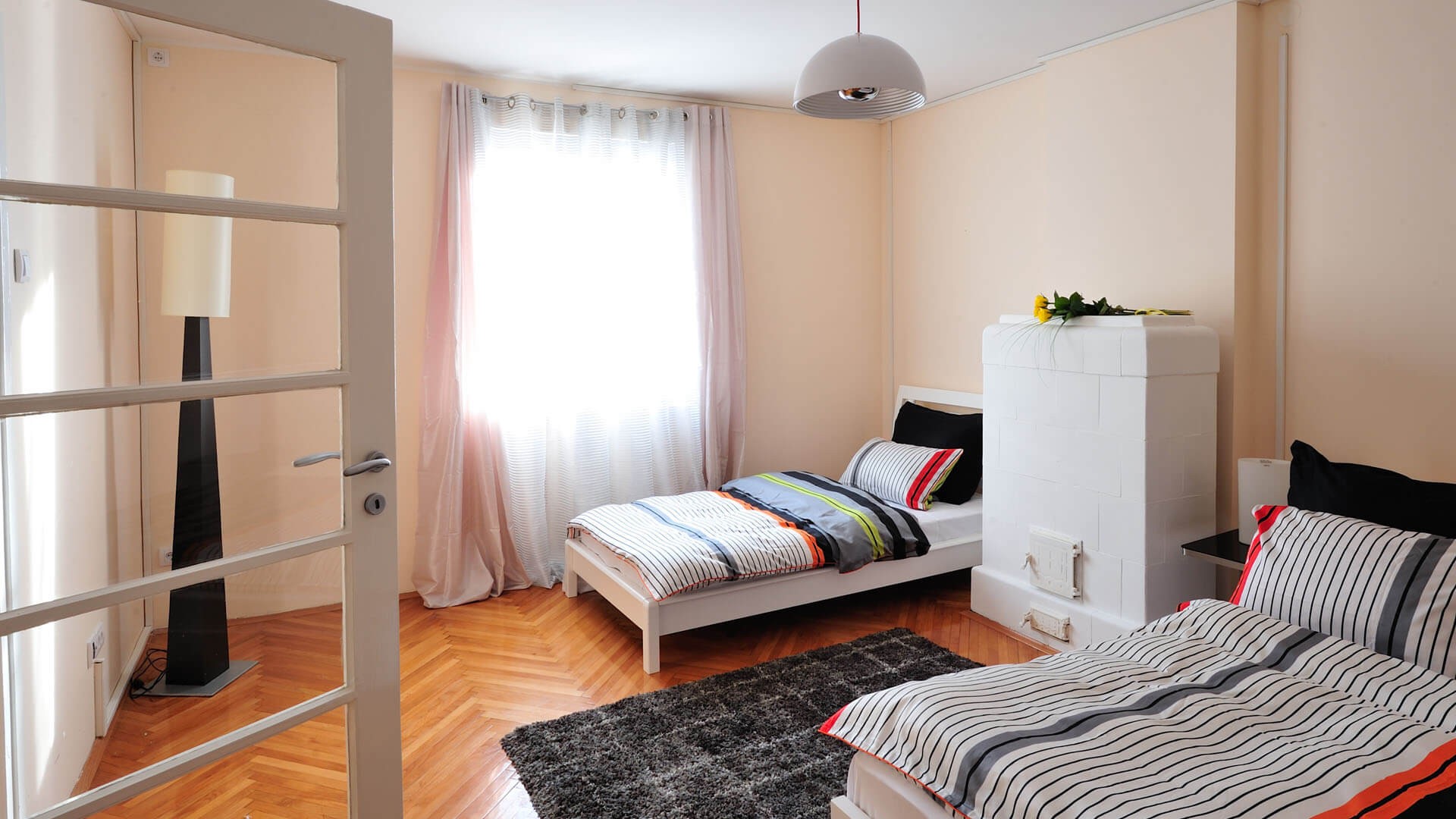 Apartman A43 Stan sa kaminom