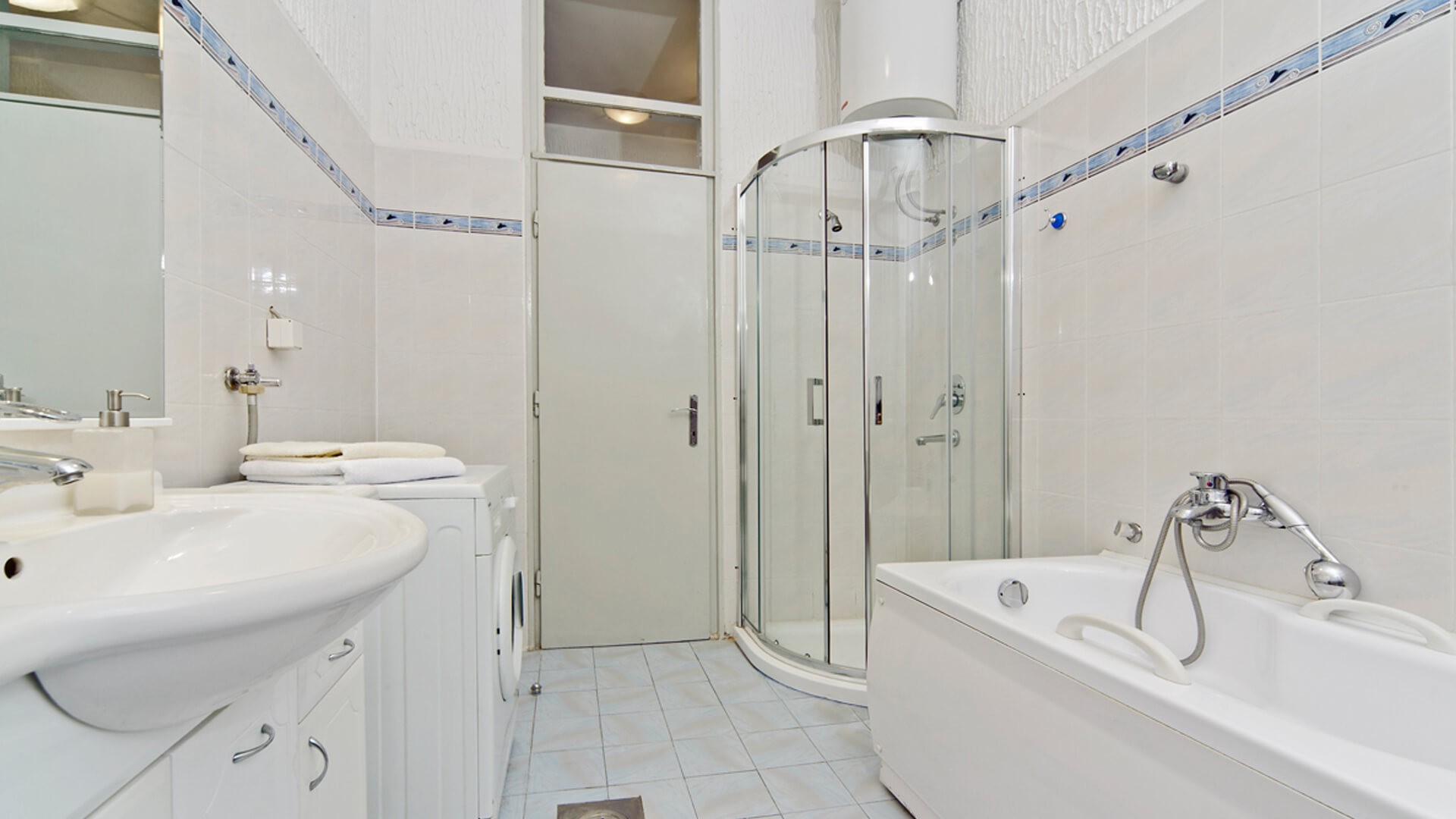 Apartman A43 Ulaz u kupatilo