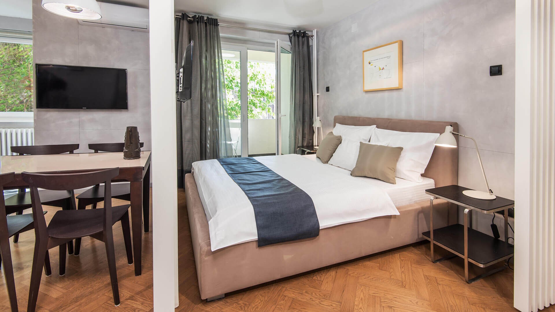 Apartman na dan A16 Paravan soba