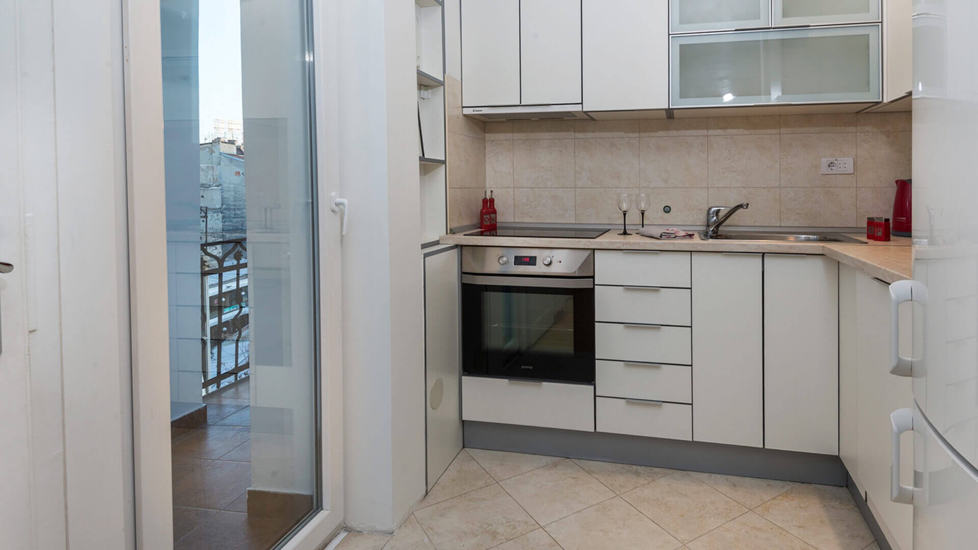 Apartman Rakoc A35 Terasa i kuhinja