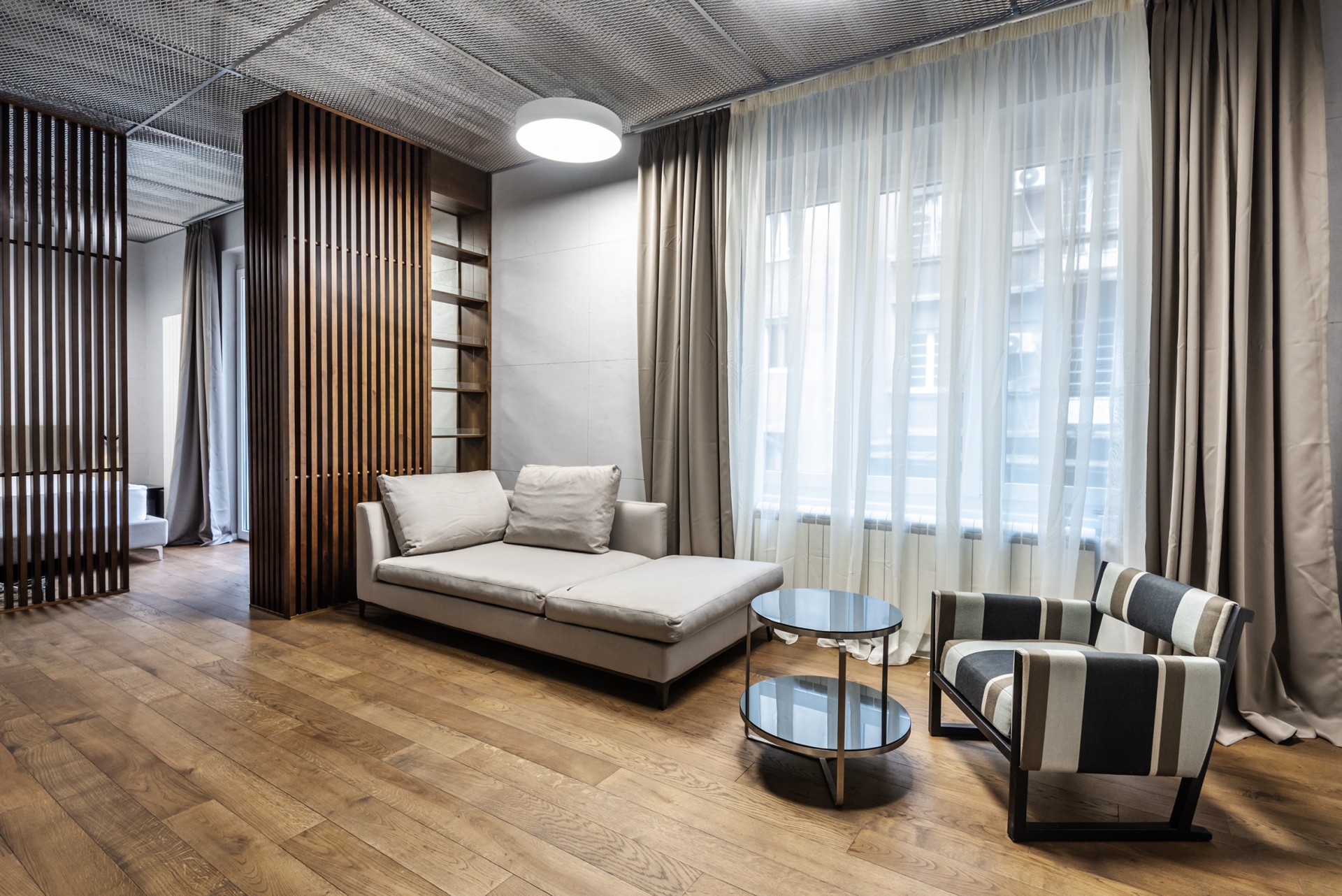 Apartman A21 - Dnevna soba do ulice