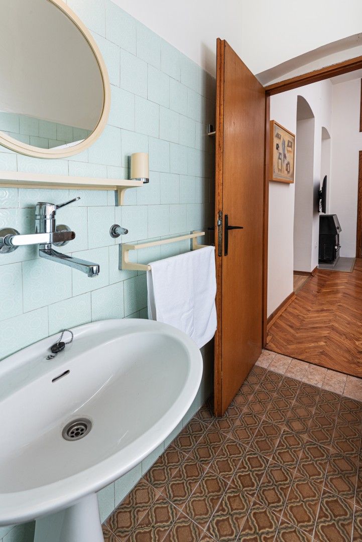 Apartman A24 - Ulaz u kupatilo