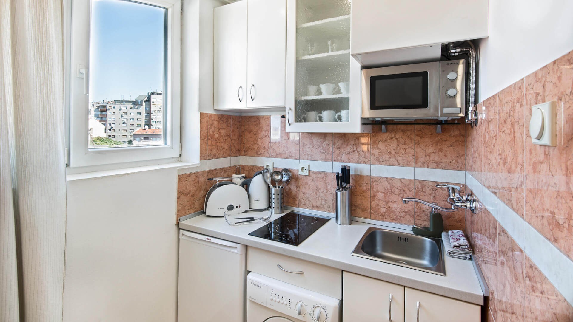 Jeftin apartman A1 Kuhinja