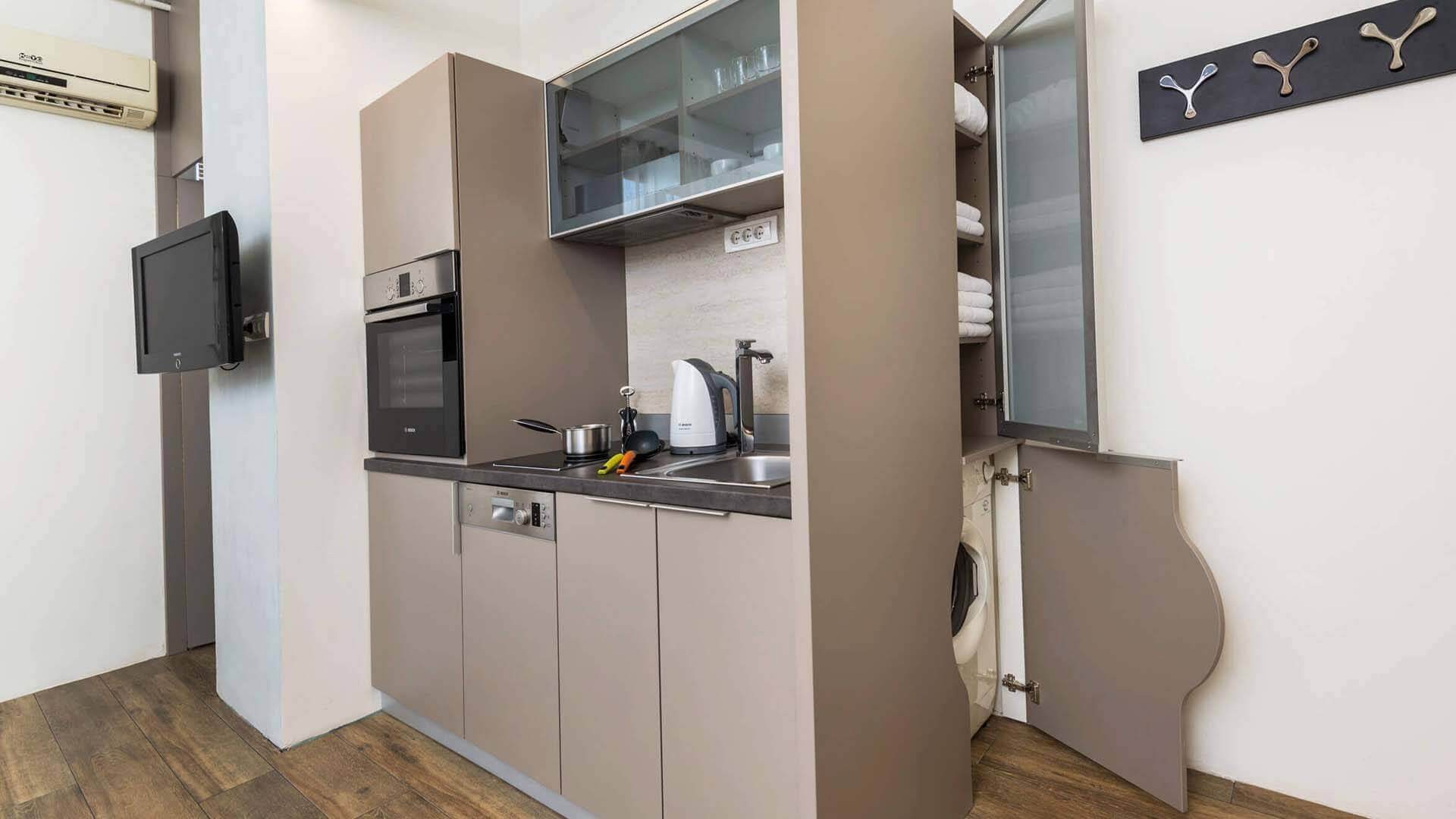 Jeftin apartman A2 Boravak na dan