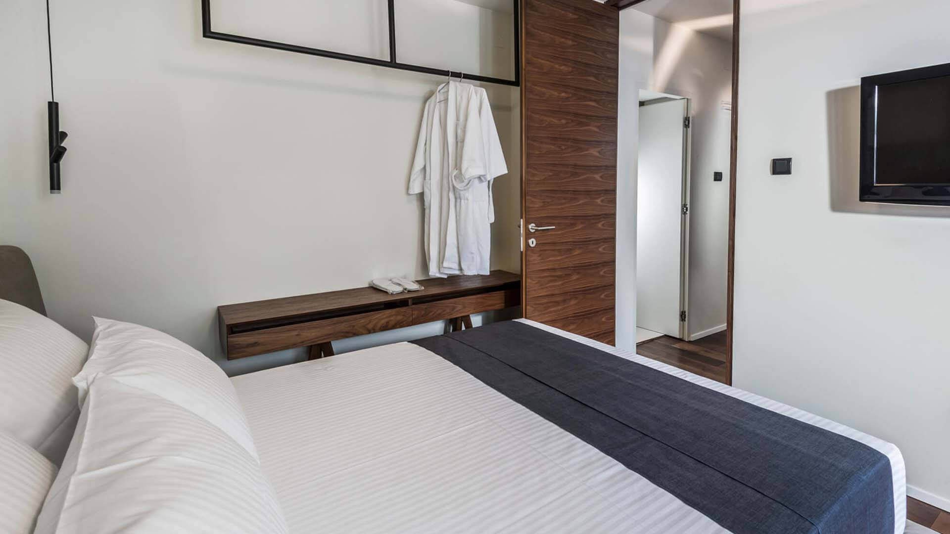 LLuksuzni apartman A5 Soba prva