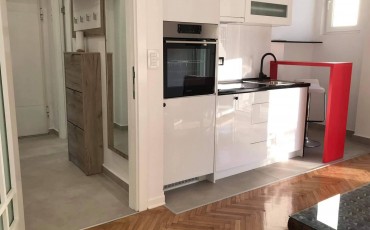 Apartman centar A8 Ulaz u stan