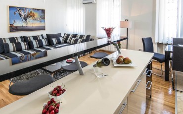 Trosoban apartman A22 Kuhinjski pult