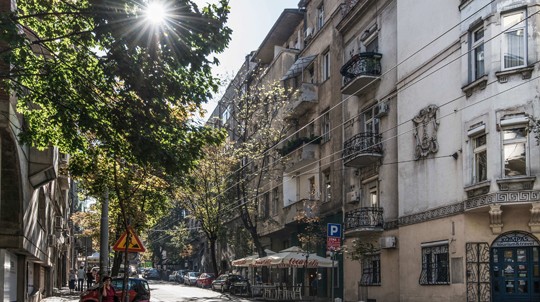 Luksuzni apartmani u mirnim ulicama