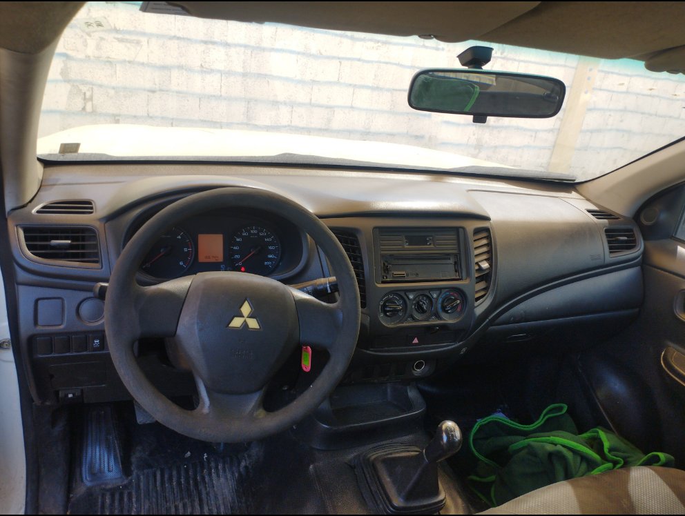 ميتسوبيشي L200  2020 image