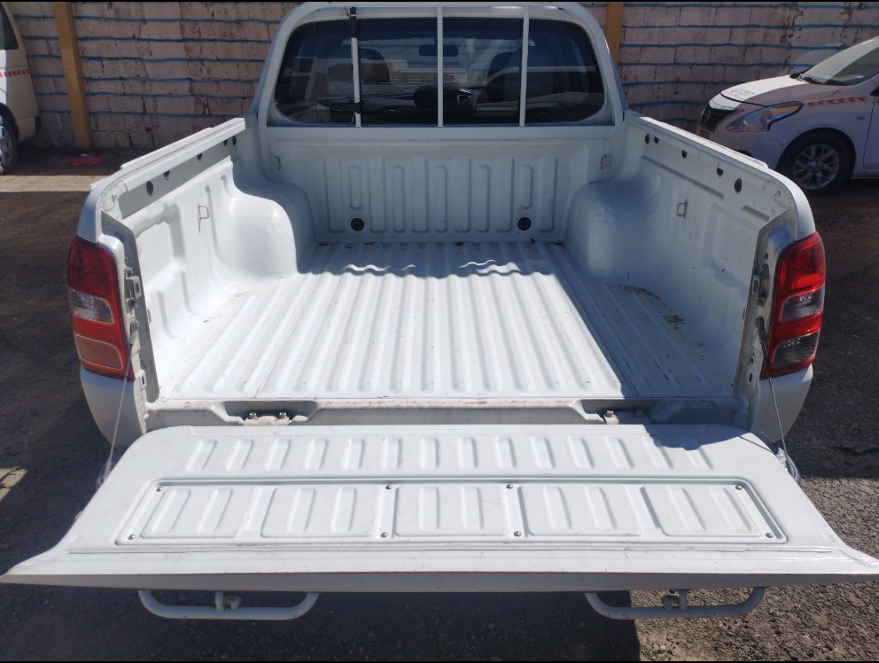 ميتسوبيشي L200  2019 image