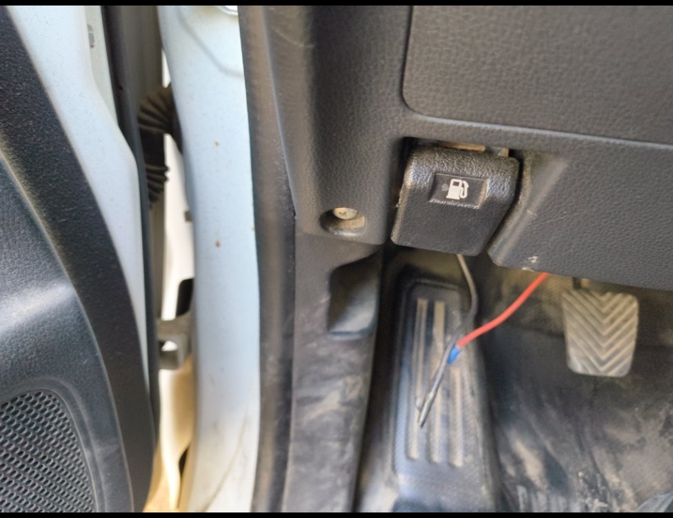 Mitsubishi L200  2020 image