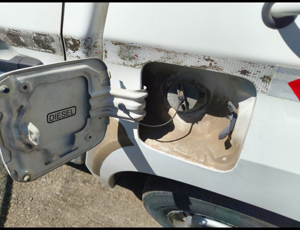 Mitsubishi L200  2020 image