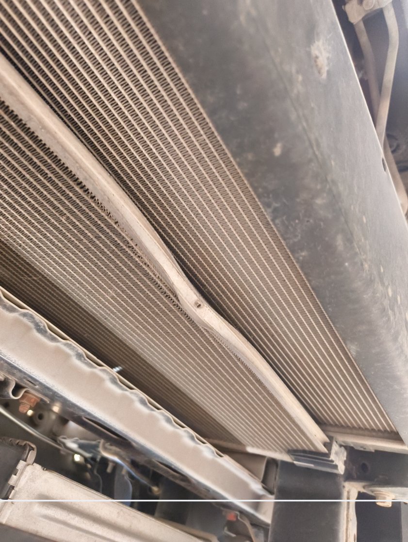 Mitsubishi L200  2020 image