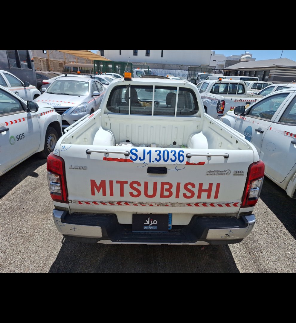 ميتسوبيشي L200  2020 image
