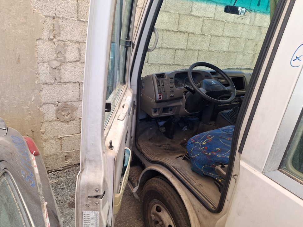 ميتسوبيشي روزا  2020 image