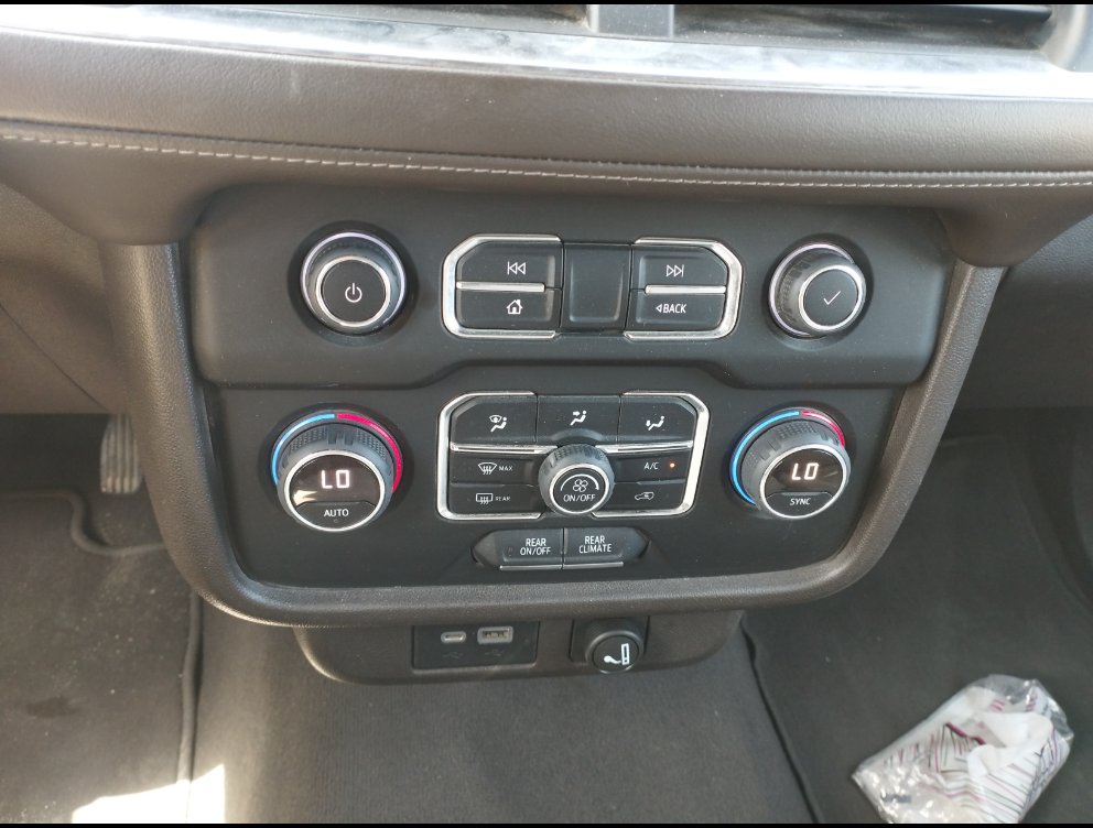 Chevrolet  Tahoe LS 2022 image