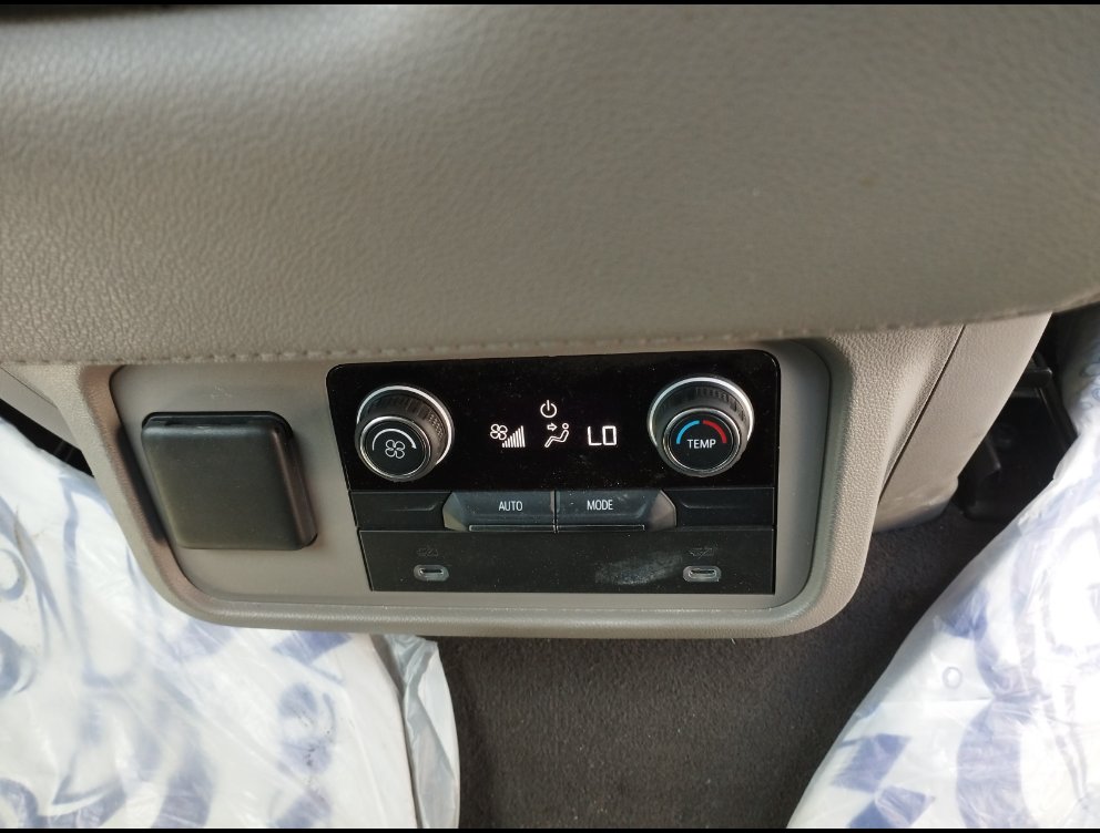 Chevrolet  Tahoe LS 2023 image