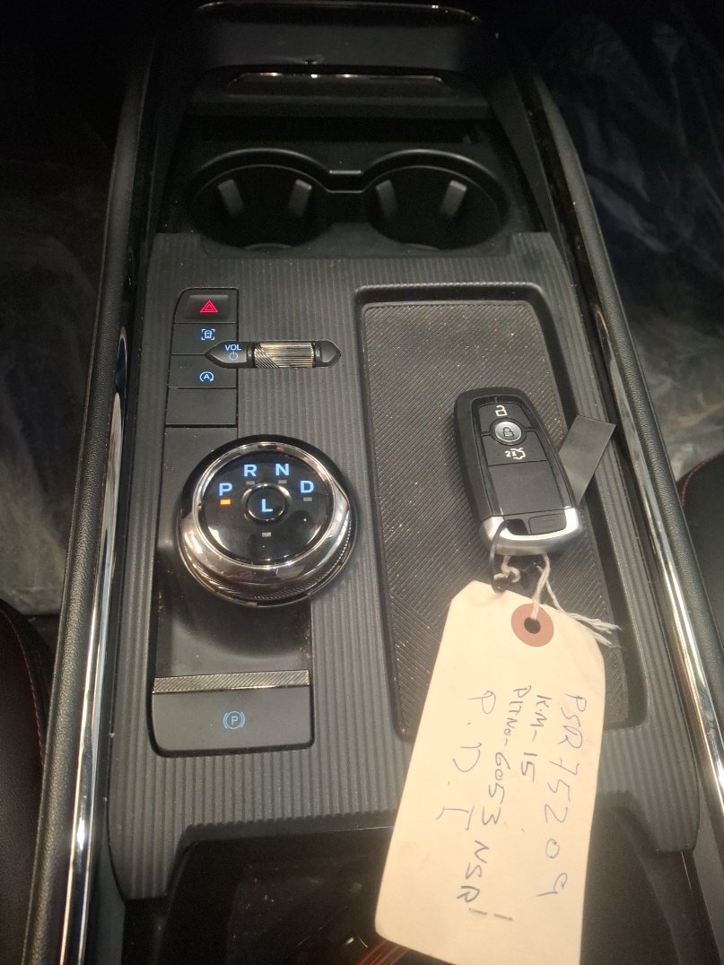 Ford Taurus  2023 image