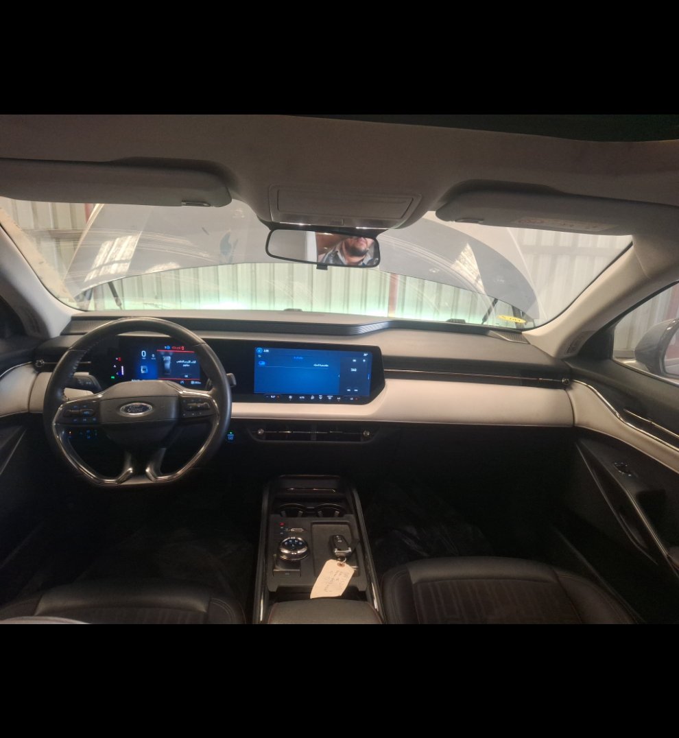 Ford Taurus  2023 image