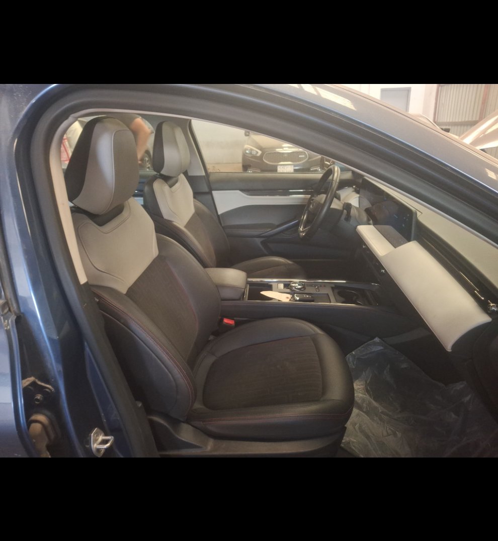 Ford Taurus  2023 image