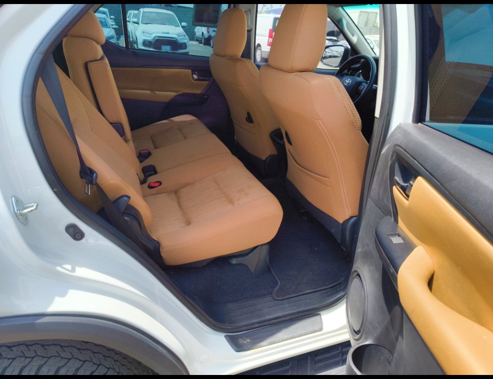 تويوتا فورتشنر GX2 2024 image