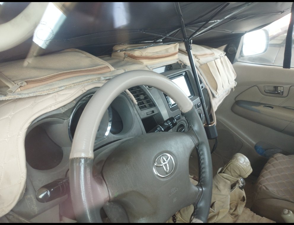 Toyota Fortuner تالف - اسقاط لوحات  2008 image