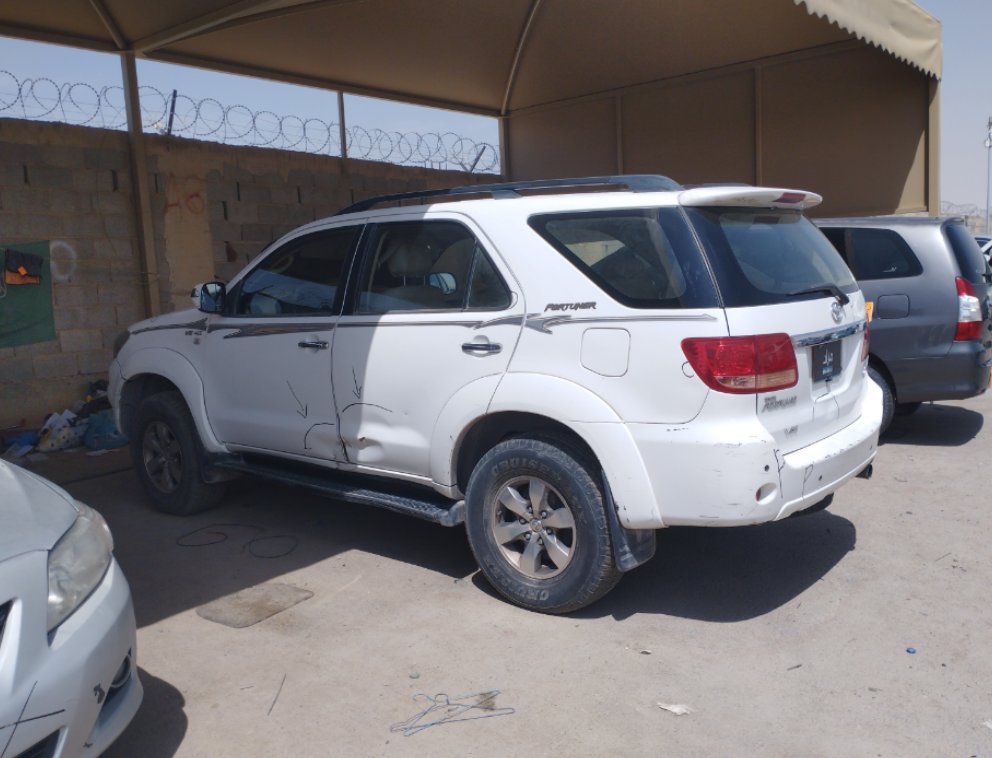 Toyota Fortuner تالف - اسقاط لوحات  2008 image