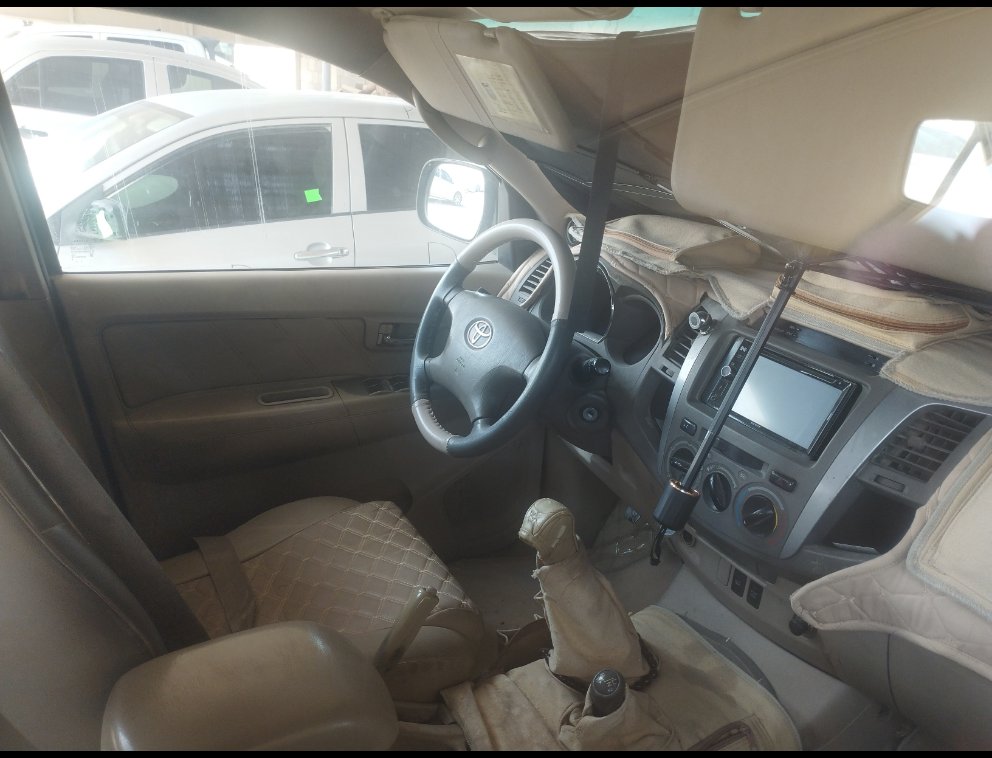 Toyota Fortuner تالف - اسقاط لوحات  2008 image