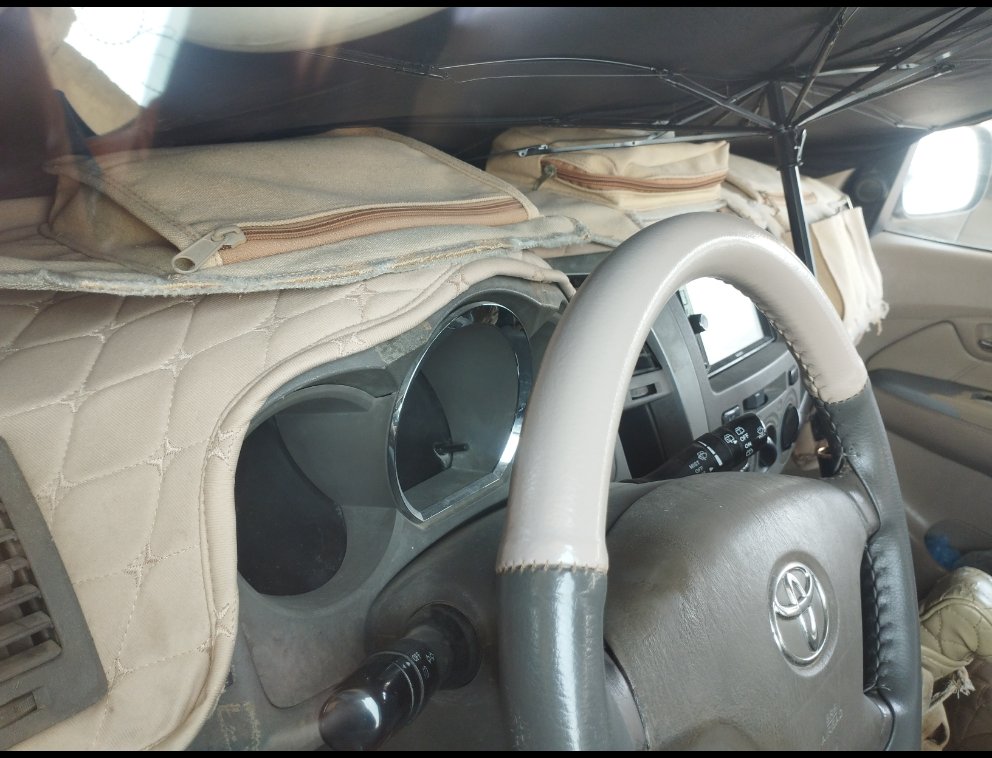 Toyota Fortuner تالف - اسقاط لوحات  2008 image