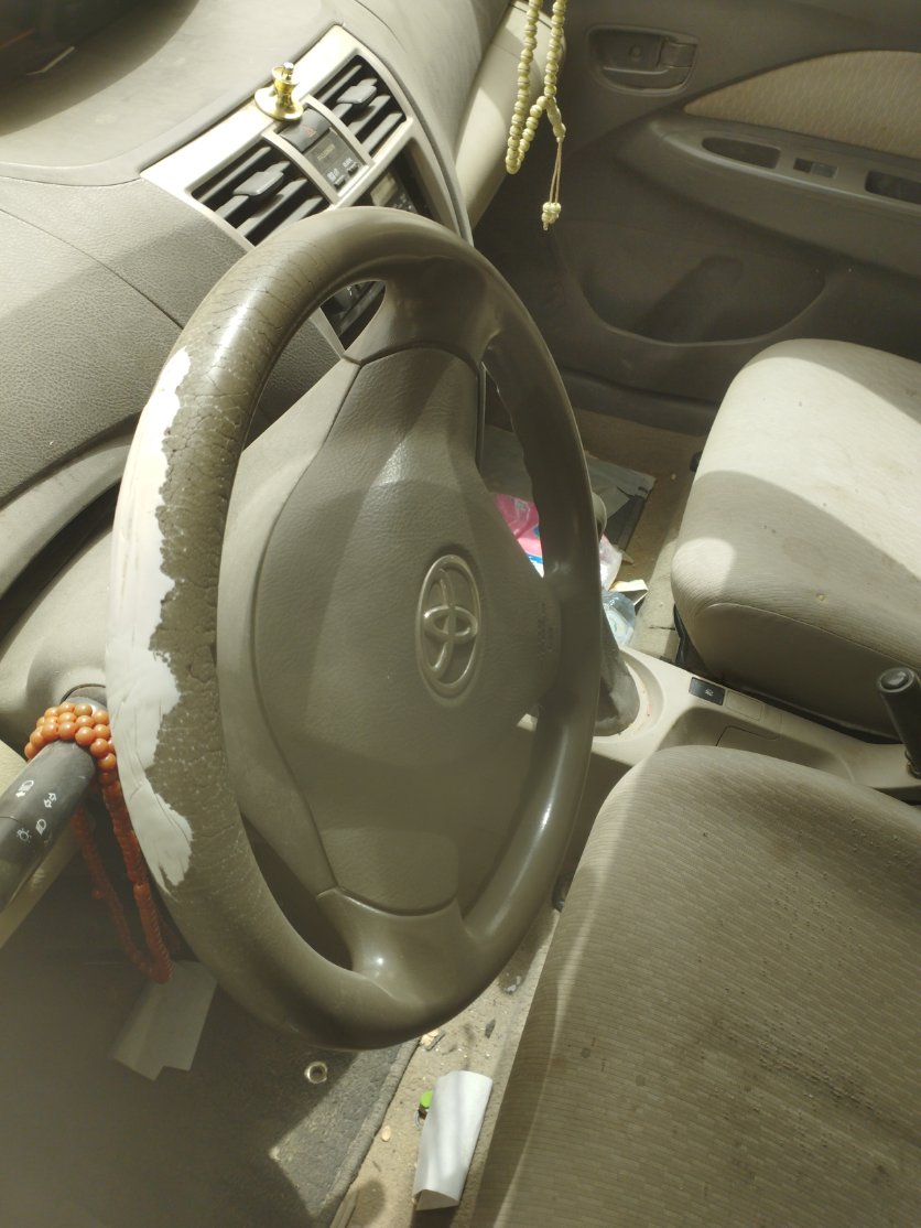 تويوتا يارس  2011 image