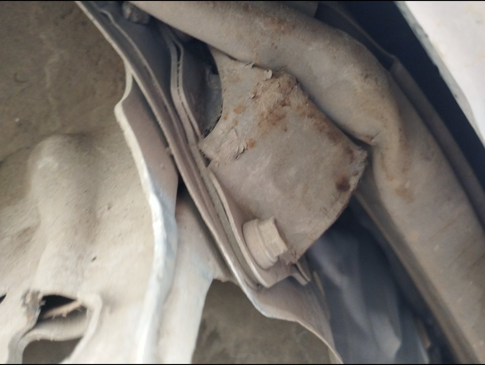 تويوتا يارس  2011 image