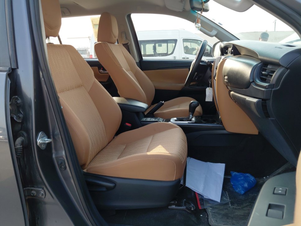 Toyota Fortuner GX  2023 image