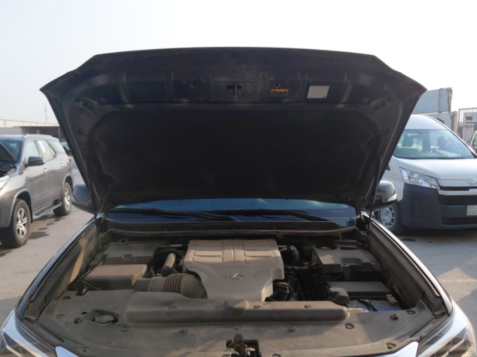 Lexus GX 460 2022 image