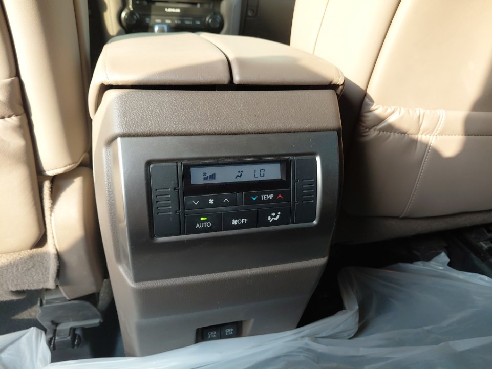 Lexus GX 460 2022 image