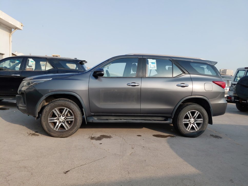 Toyota Fortuner GX  2023 image