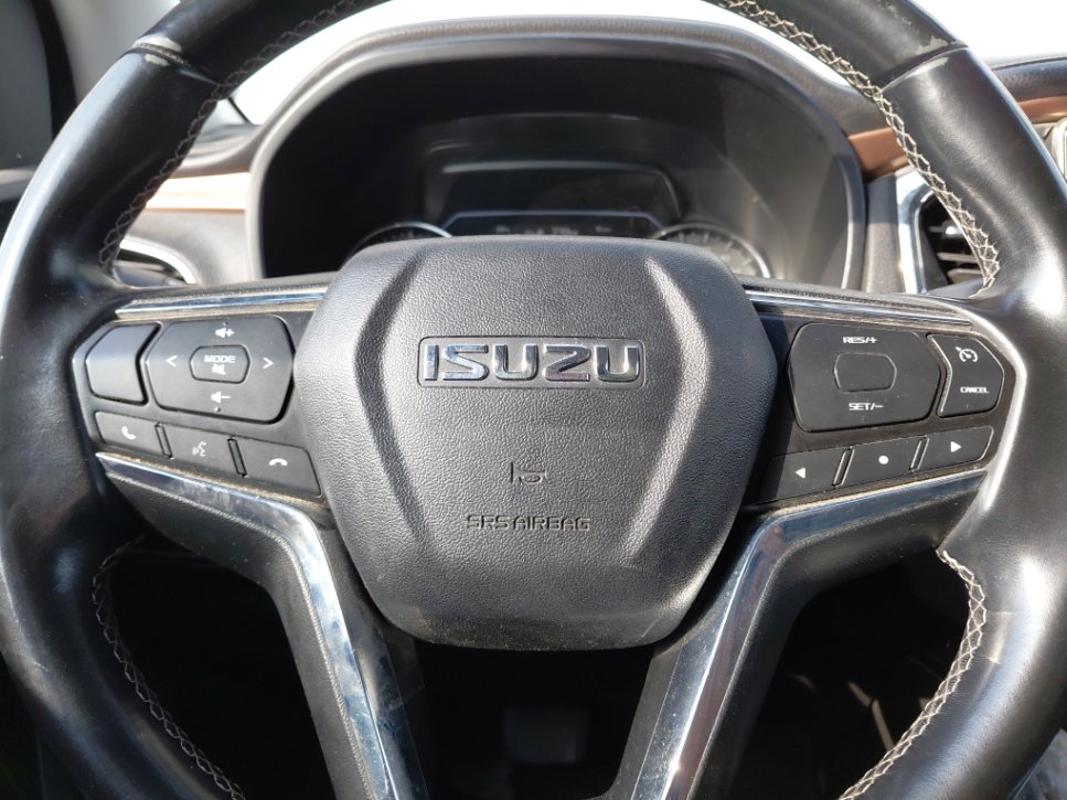 Isuzu MUX  2022 image