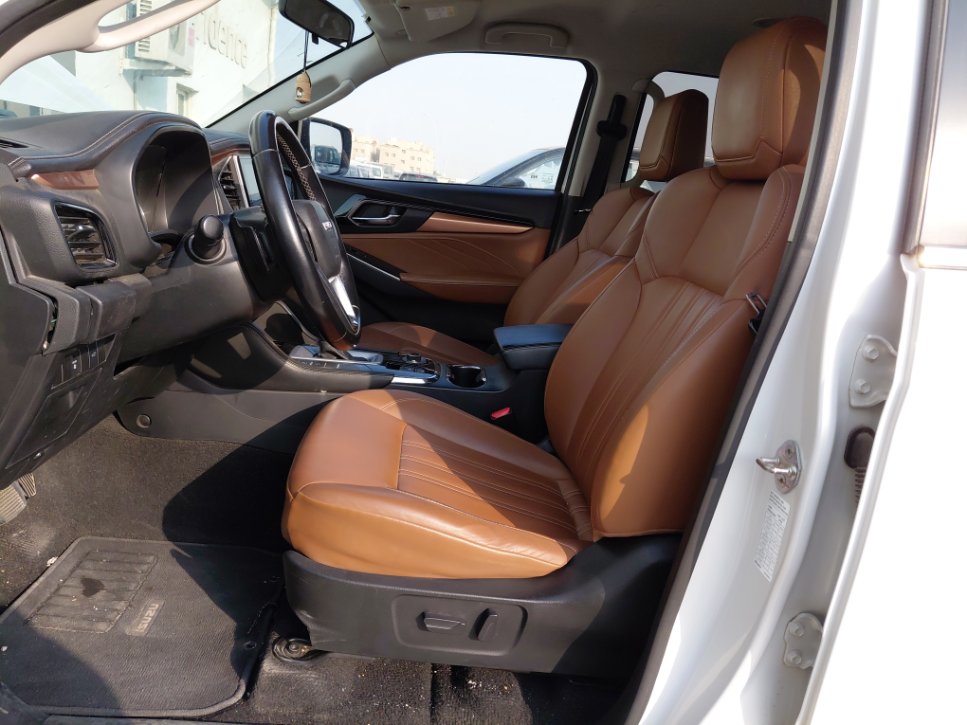 Isuzu MUX  2022 image