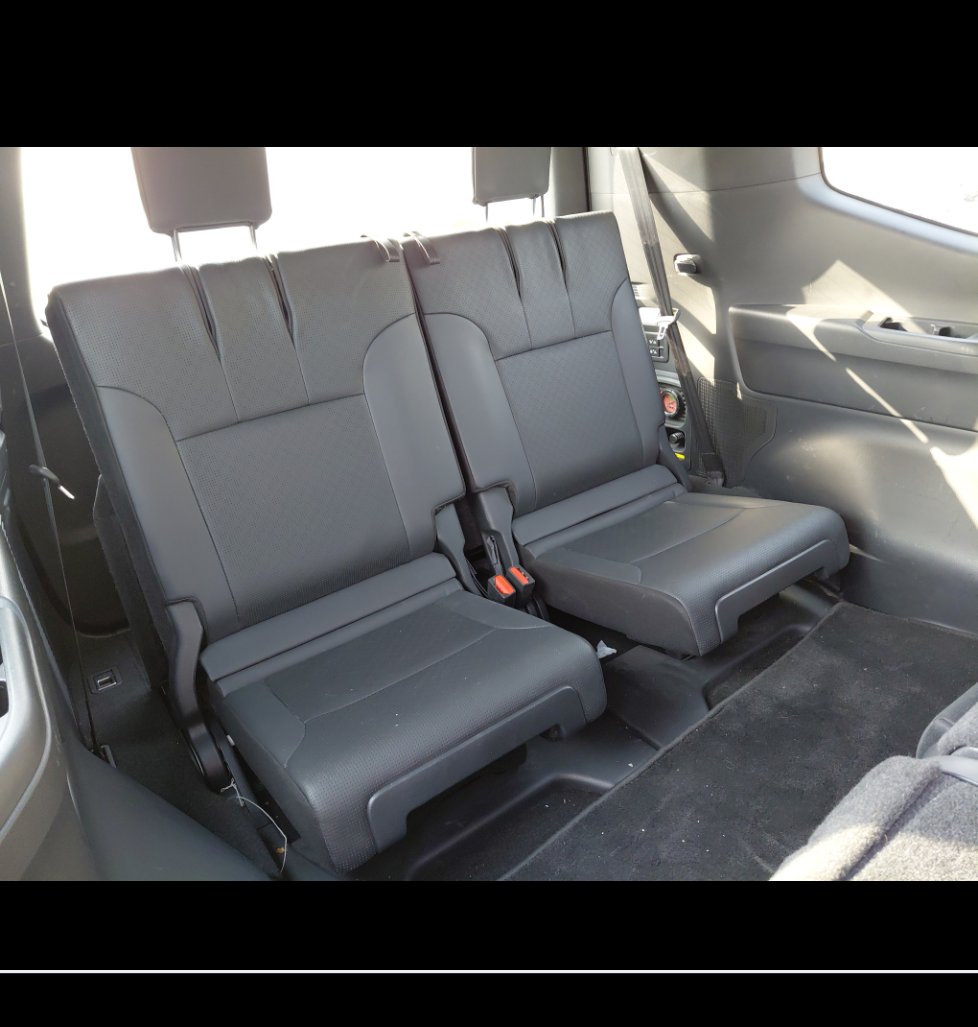 Toyota Land Cruiser Wagon VXR 2024 image