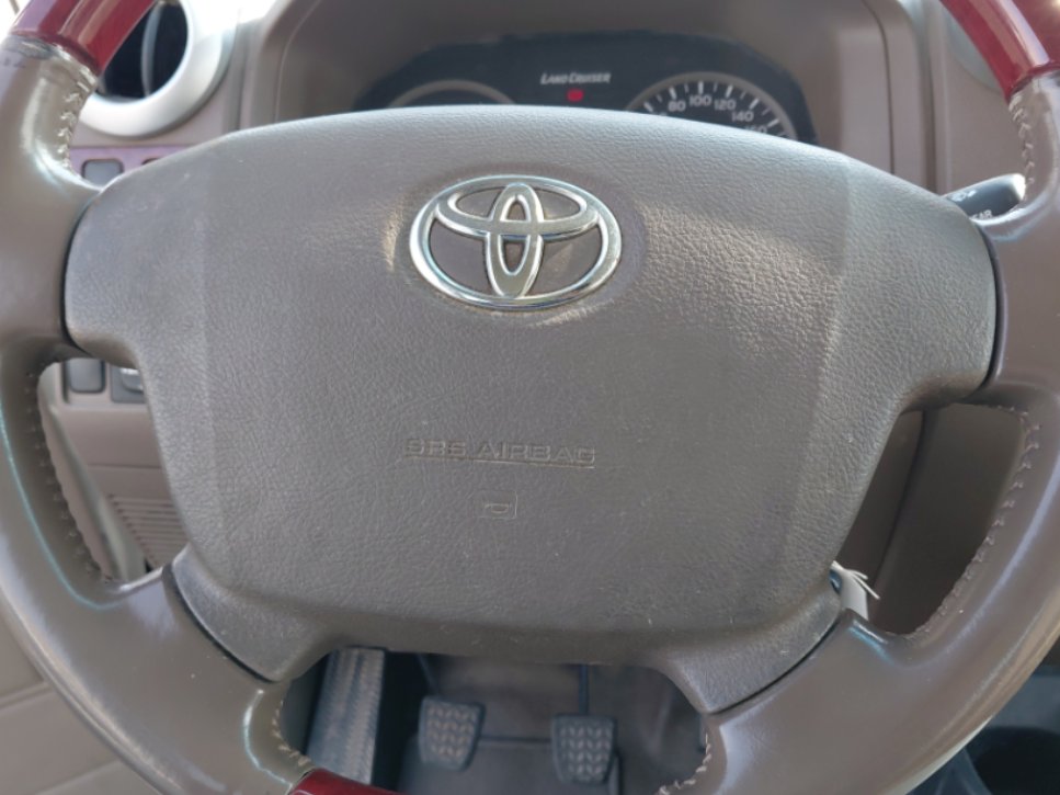 Toyota Land Cruiser 70  2021 image