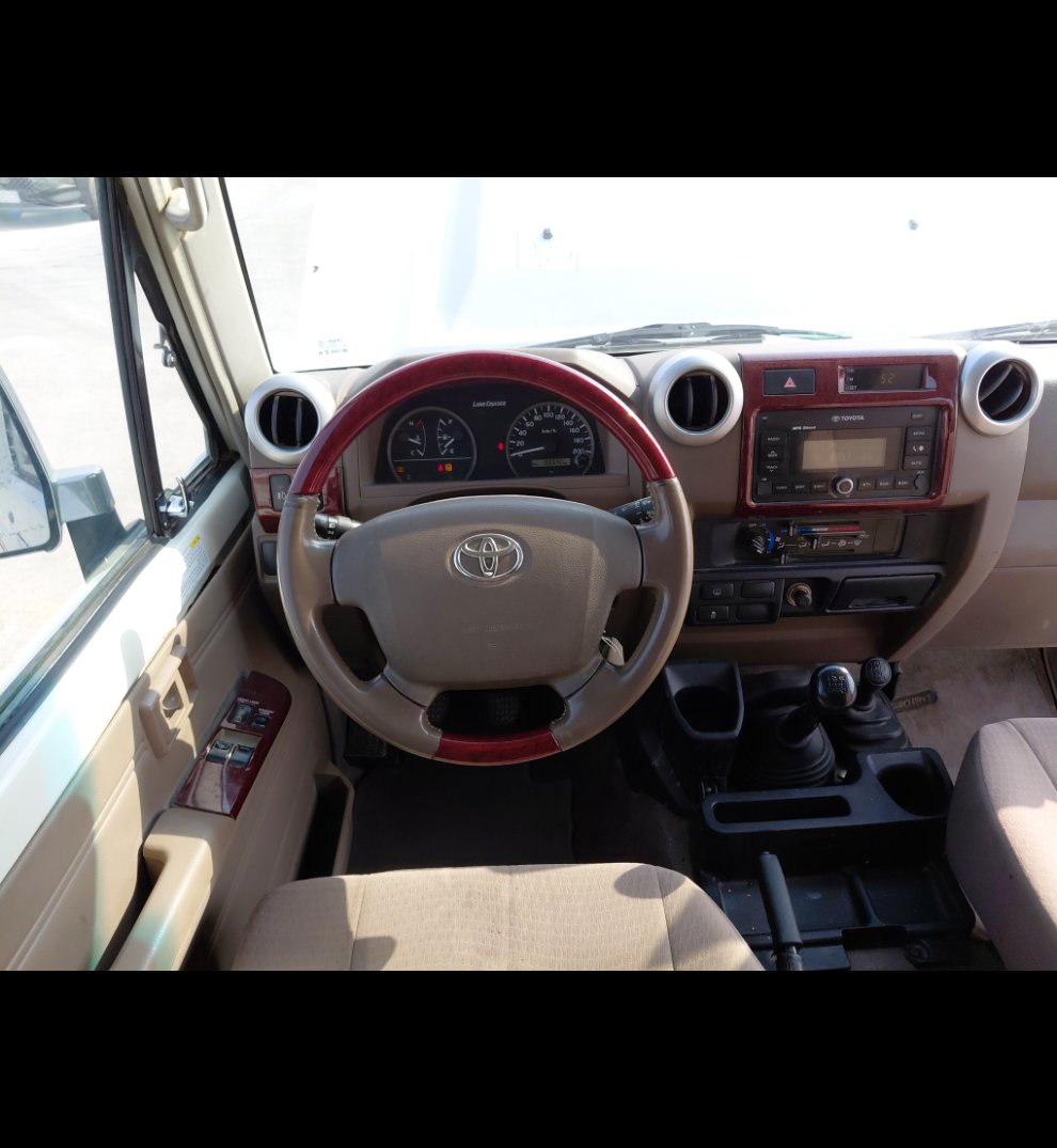 Toyota Land Cruiser 70  2021 image
