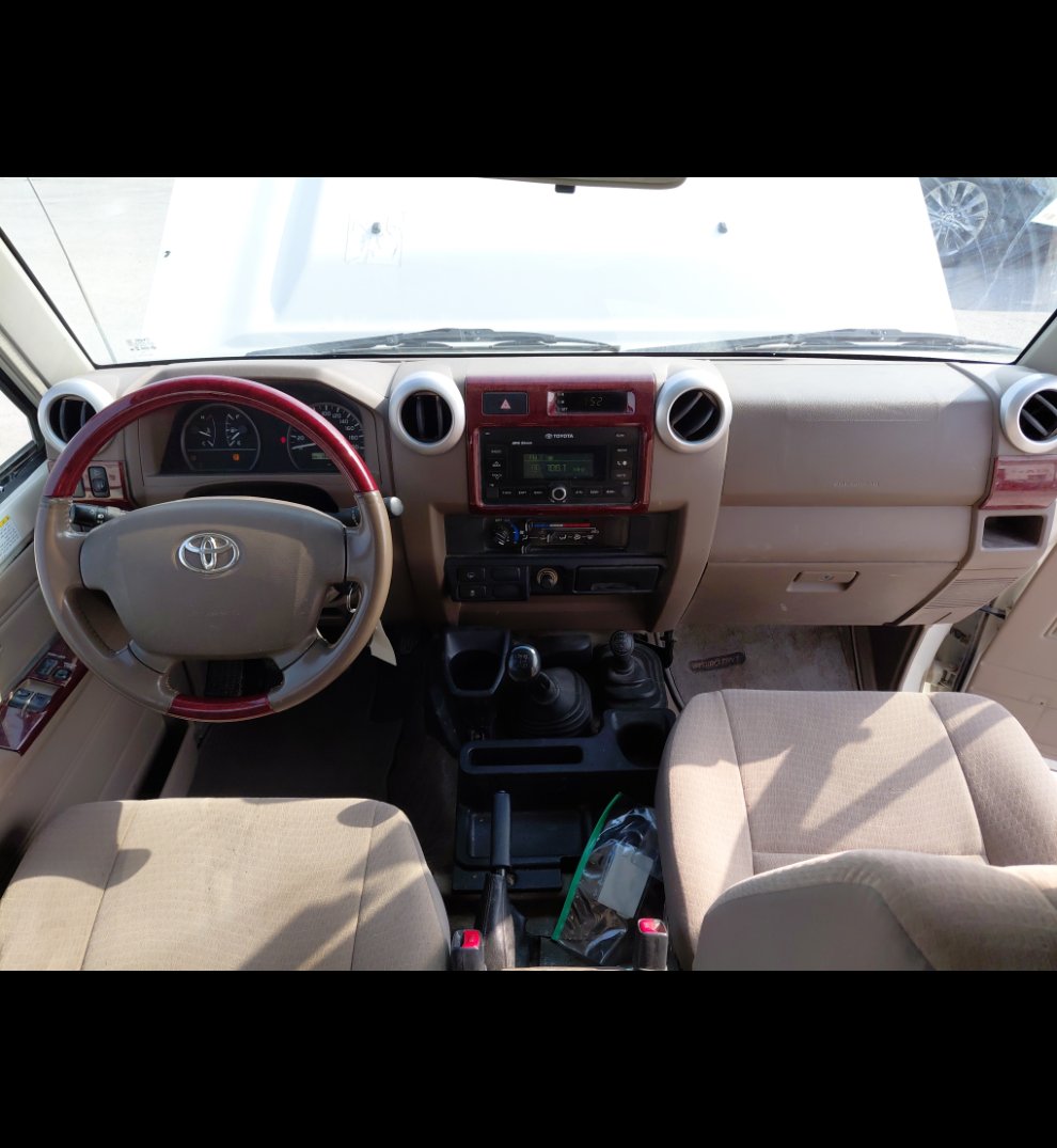Toyota Land Cruiser 70  2021 image