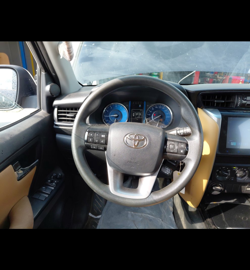 Toyota Fortuner GX 2024 image