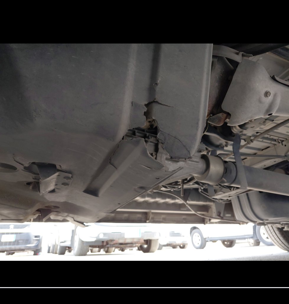 Nissan Urvan  2019 image