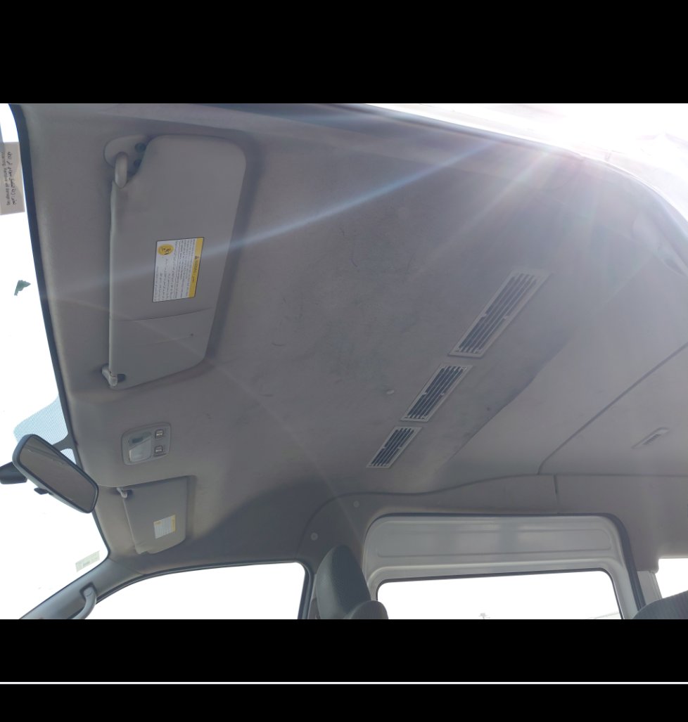 Nissan Urvan  2019 image