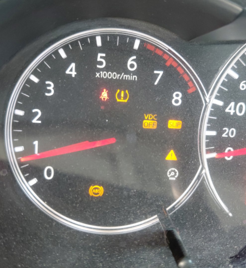 Nissan Altima  2010 image